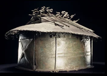 Villovanische Urne in Form einer Hütte (Bronze)